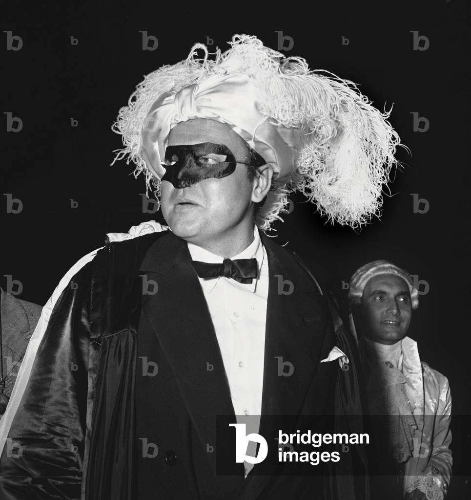 Venise, le 4 septembre 1951. Orson Welles au bal masqué au Palais Labia de Venise a l'occasion du bal masque dit le bal du Siecle orgaganise par le milliardaire americain Don carlos de Beistegui (Beisteguy).