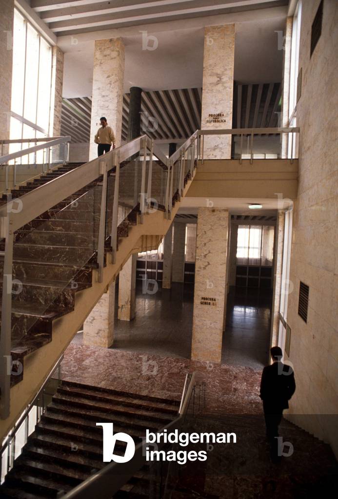 The courthouse, Palermo, 1993 (photo)