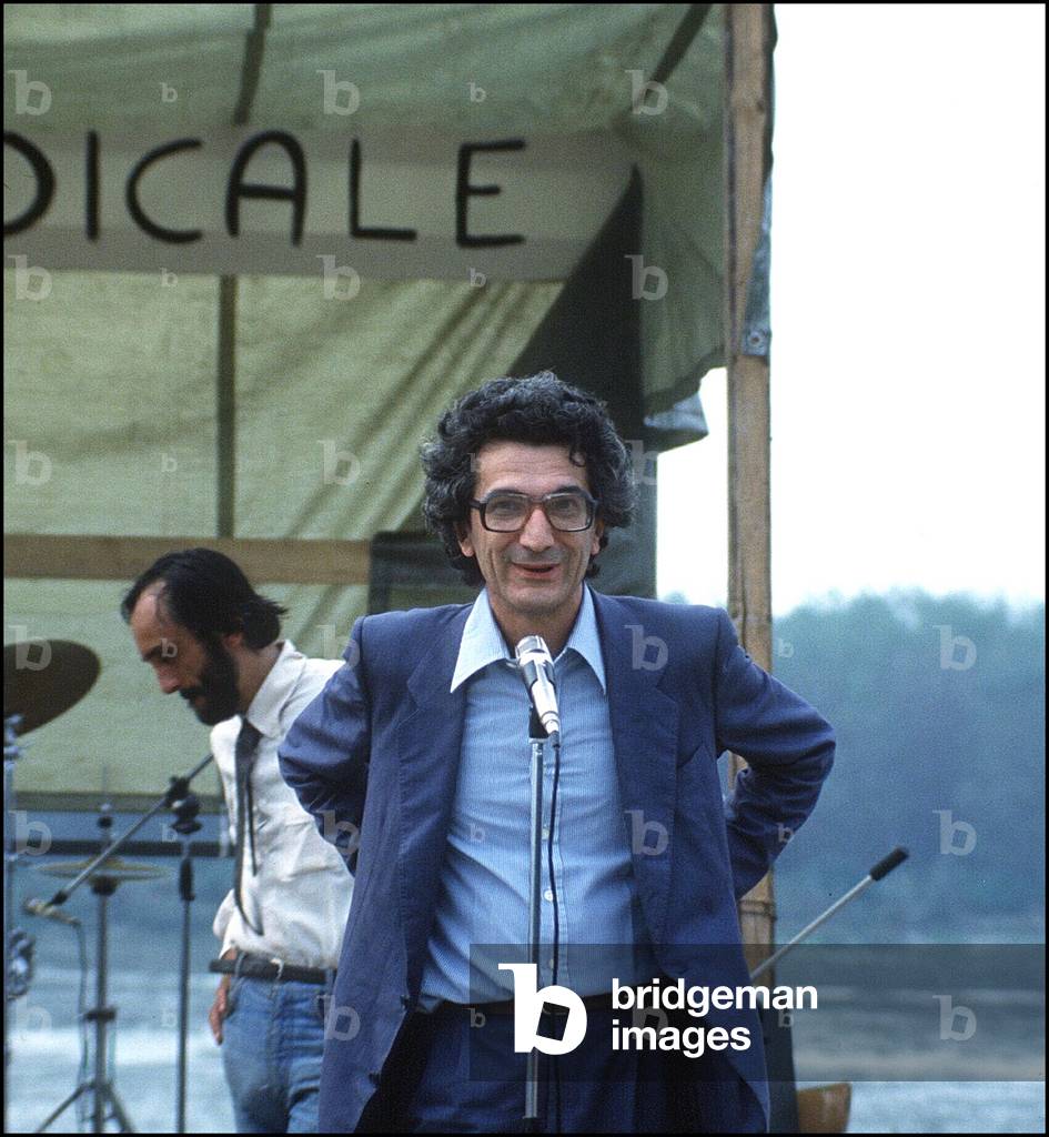 Gualtieri (RE) 08/1983. Festival Radicale Tony NEGRI.