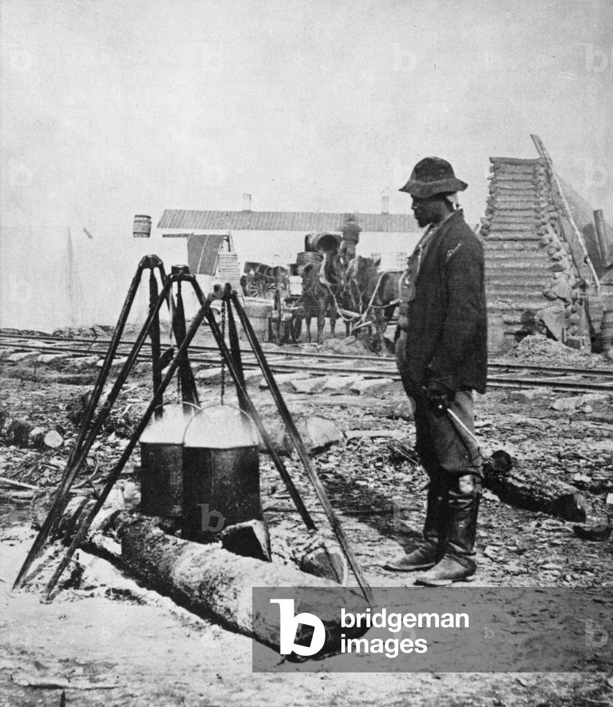 The black cook of a Unionist army unit (b/w photo)