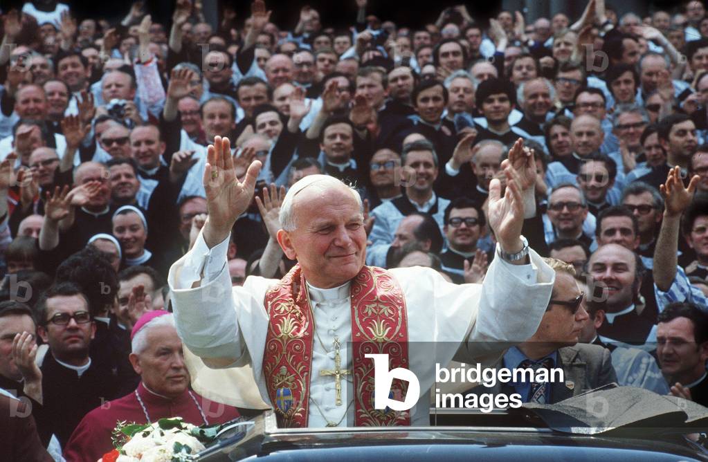 Pope John Paul II, 1990s (photo)
