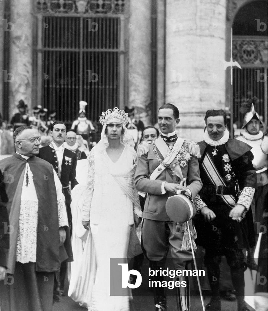The marriage of Humbert II of Savoy to Marie Jose of Belgium, Rome, 1930 (b/w photo)