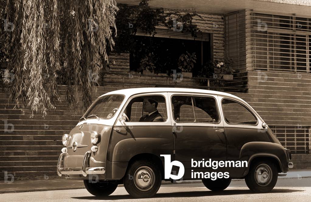 Fiat 600 D Multipla Milan, 1960 (b/w photo)