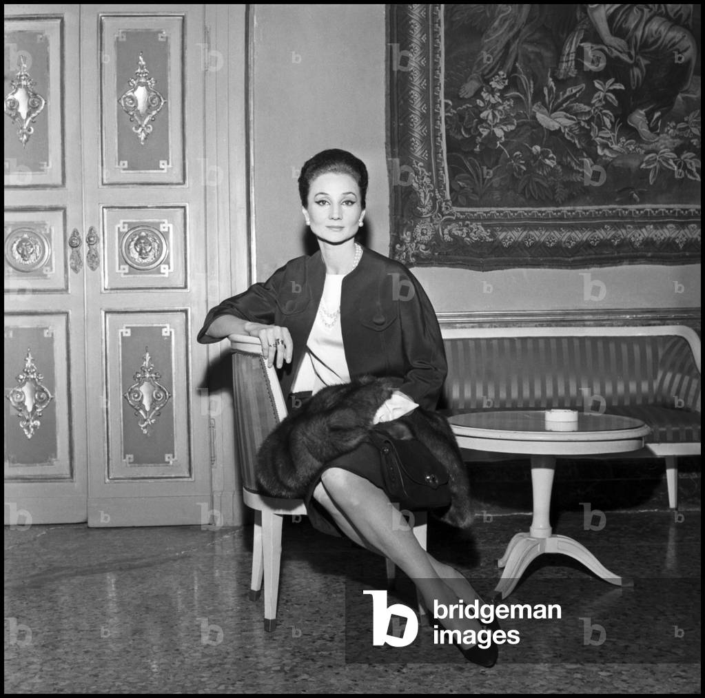 Jacqueline de Ribes, Milan, 1961 (b/w photo)
