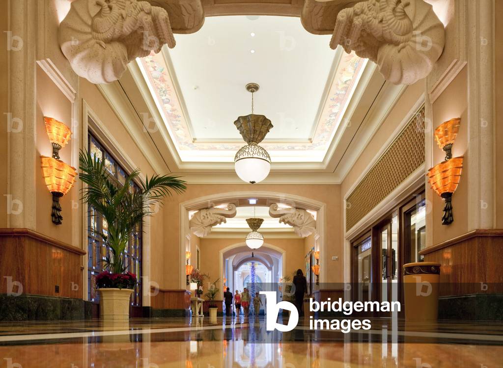 Hotel Atlantis on Palm Jumeirah Island in Dubai (UAE).