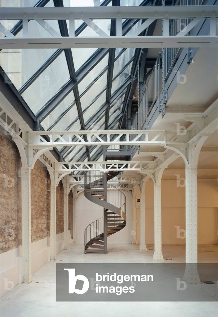 Show room (Show-room) Paris, Paris 6, France. Architecture by Philippe Chiambaretta 2002. Photography 2002