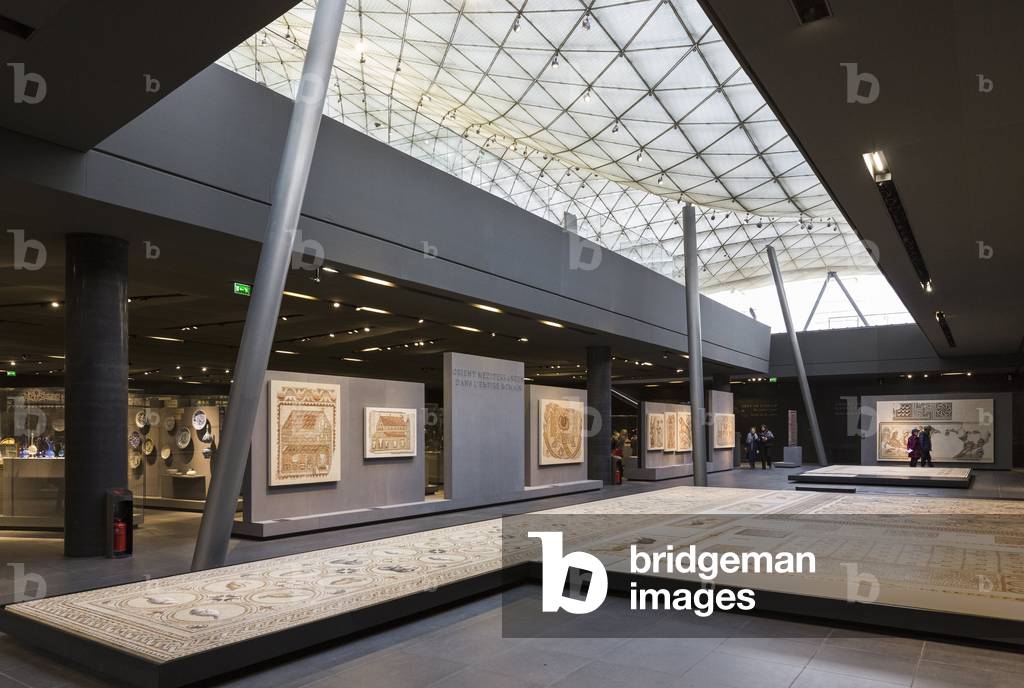 The Department of the Arts of Islam of the Louvre Department of the Arts of Islam - Louvre - Paris 1er - 2012 - Mario Bellini - Rudy Ricciotti