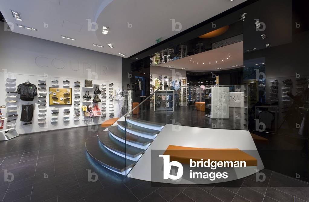 Boutique Coueur, Paris 75008. Architecture by Christophe Pillet, 2007. Photography 25/05/08