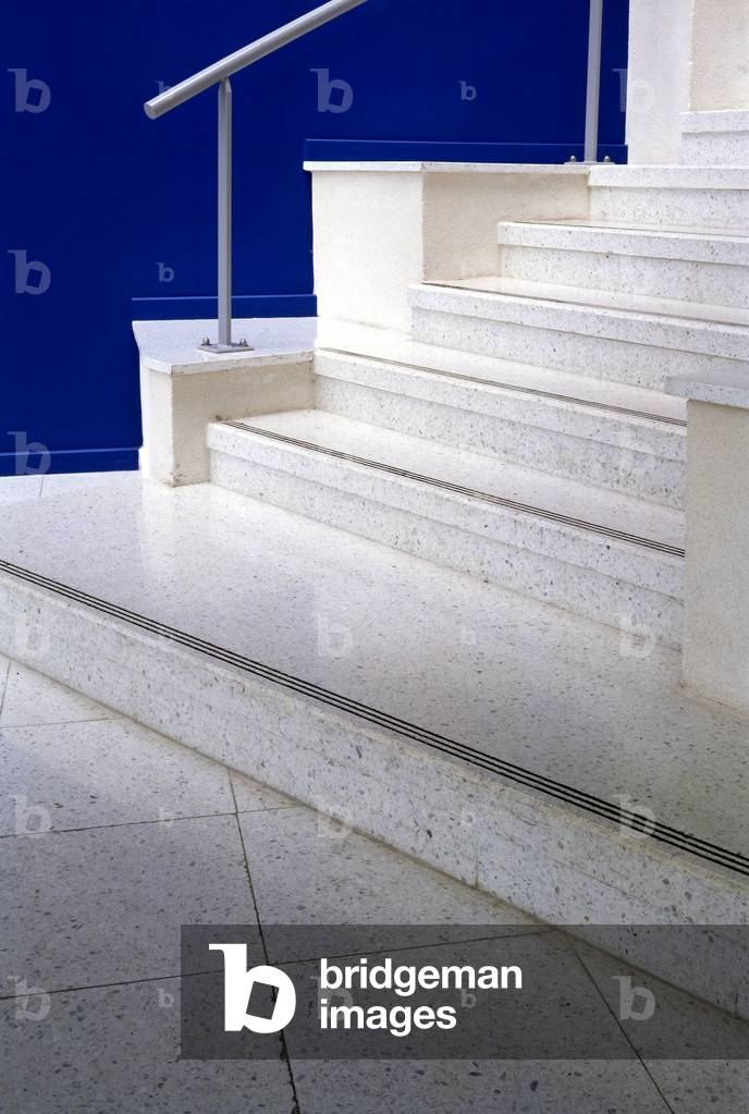 Interior staircase. Photography 1998