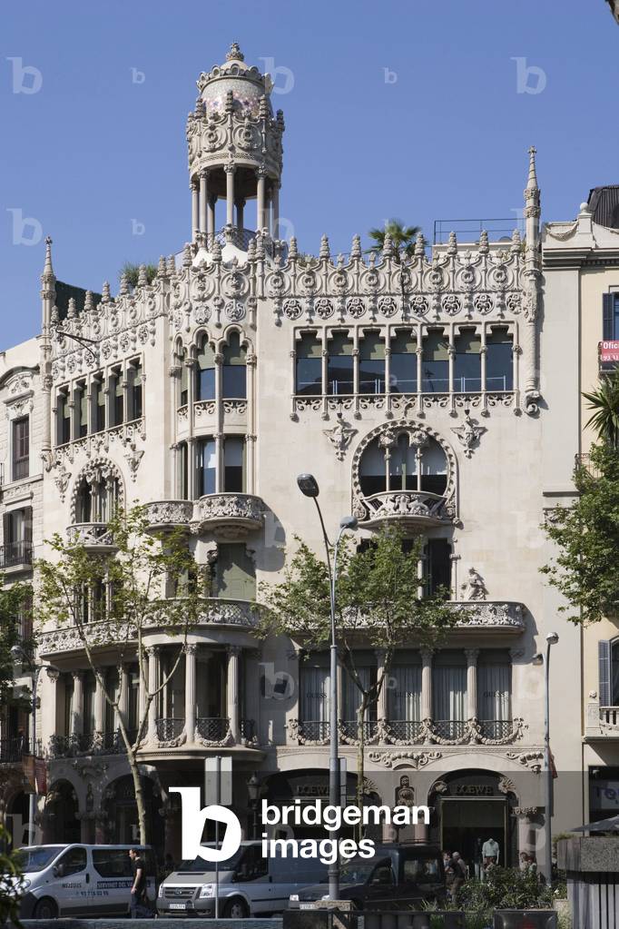 La Casa Morera, Pasaieg de Gracia, Eixample District in Barcelona (Spain). Architect Domenech i Montaner (1850-1923), 1905. Photography 10/06/07.