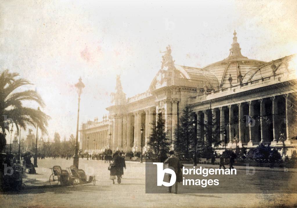 The Grand Palais, c.1900 (sepia photo)