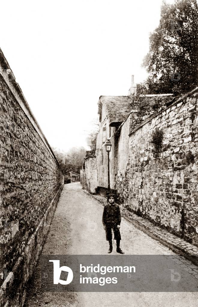 Rue St Vincent and Henry IV House, Montmartre, Paris, 1900 (b/w photo)
