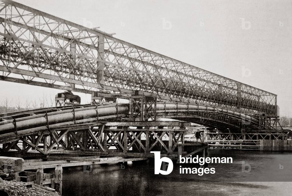Construction of Pont Alexandre III, Paris, 15 December 1898 (b/w photo)