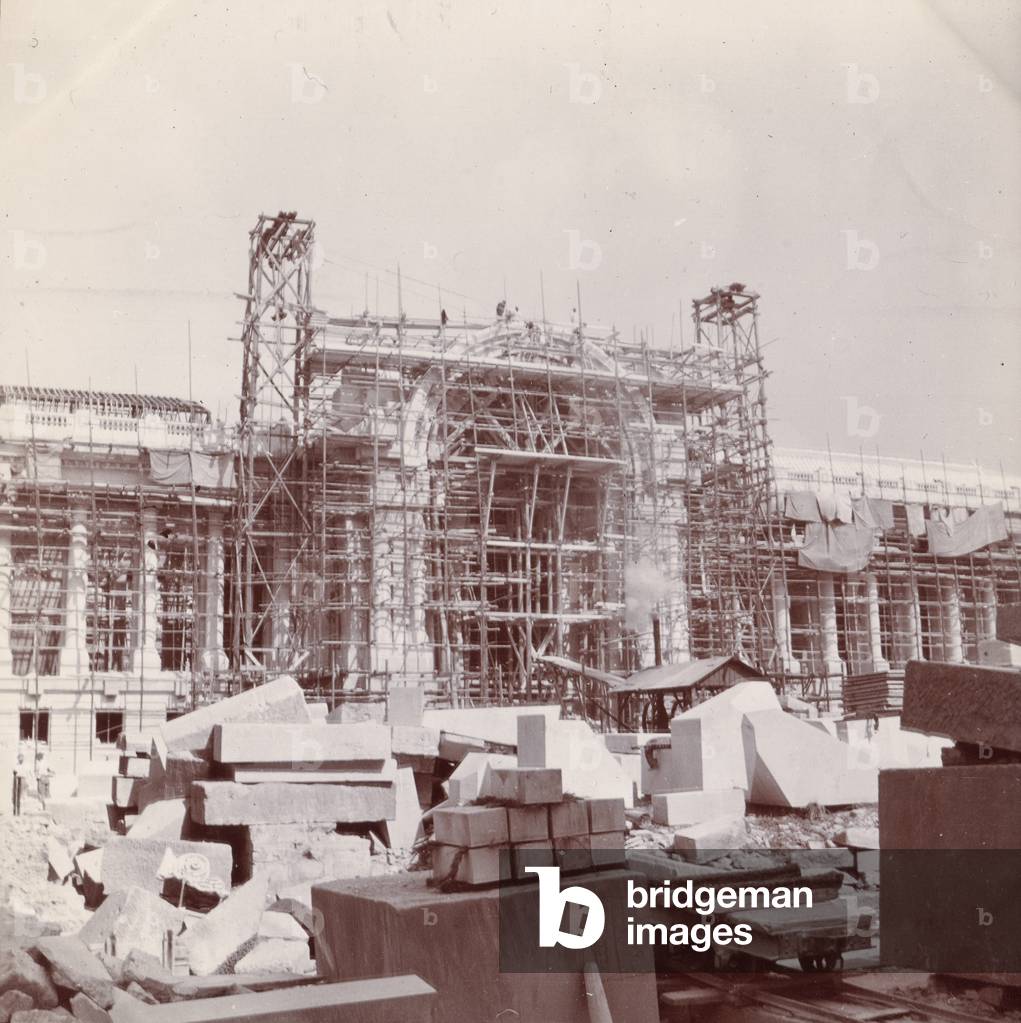 Construction of the Petit Palais, 1897-1900 (b/w photo)