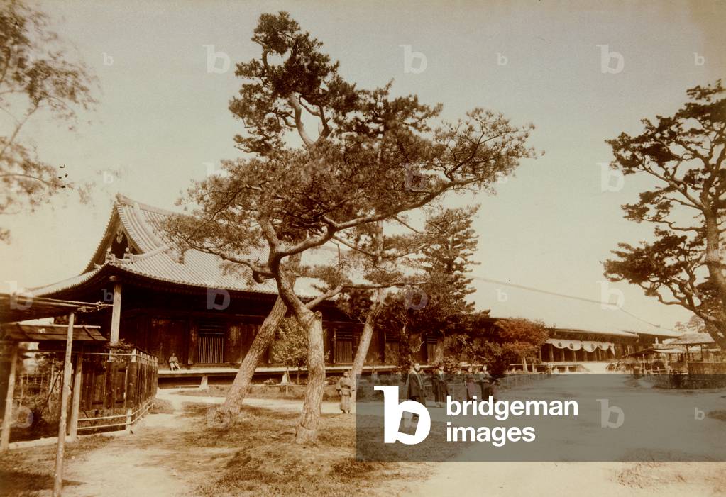 Front of the Sanjusangendo, Kyoto, 1885-1900