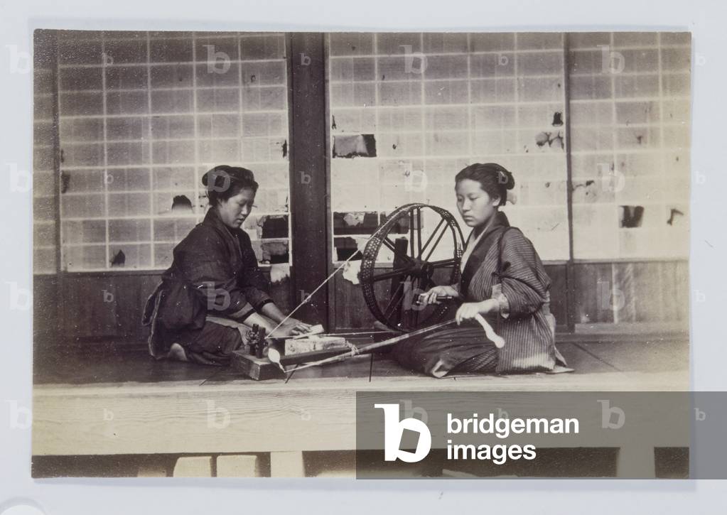 2 Women Spinning, 1880-1895 (b/w photo)