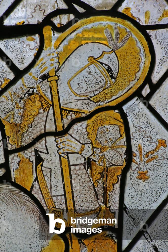 Window n3 depicting St George (stained glass)