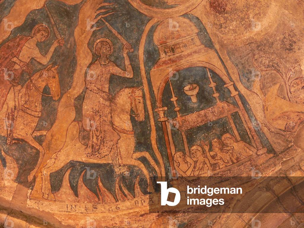 Depicting an internal view with wall paintings