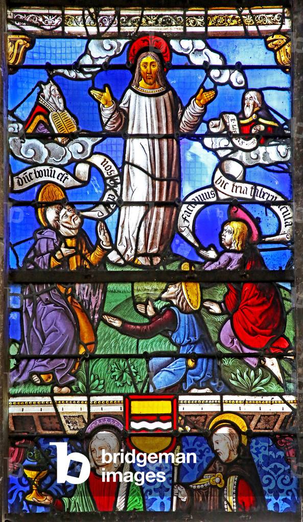 Window w6 depicting the Transfiguration (stained glass)