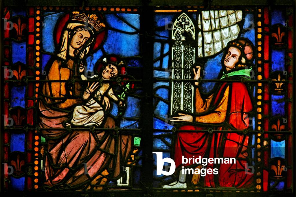 Window w37 depicting the Virgin and Child and donor offering a window (stained glass)