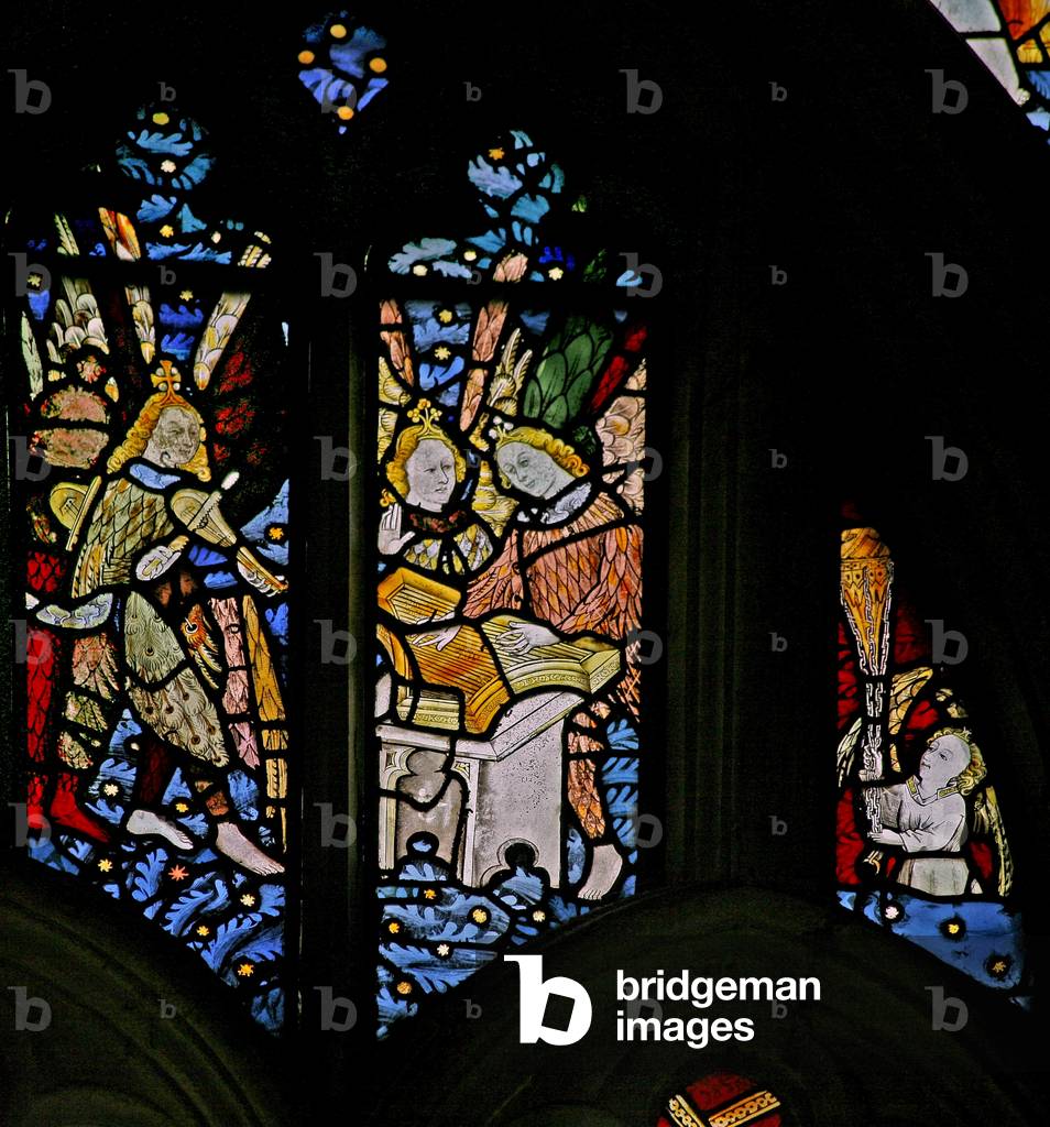 Window s1 depicting musician angels with a psaltery and rebec; also a censing angel (stained glass)