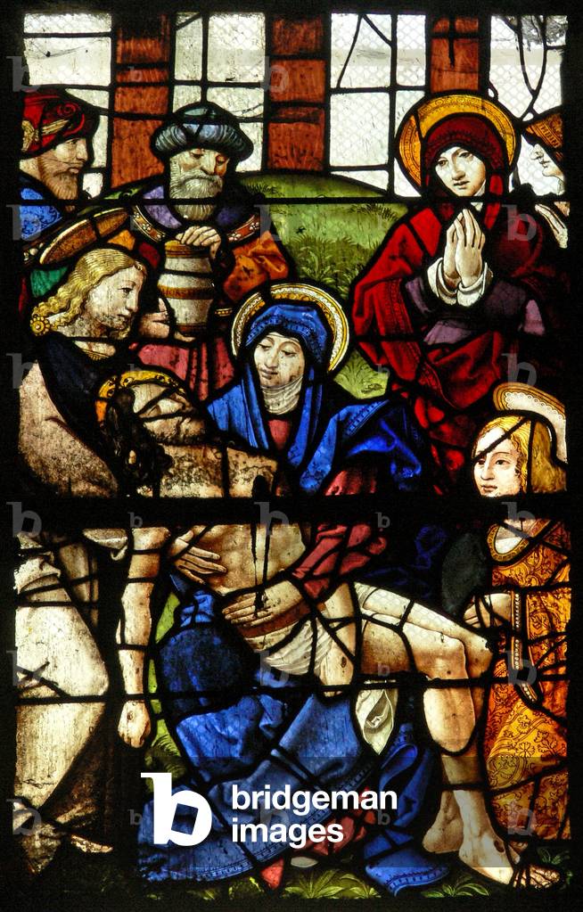 Window w5 depicting the Pieta (stained glass)