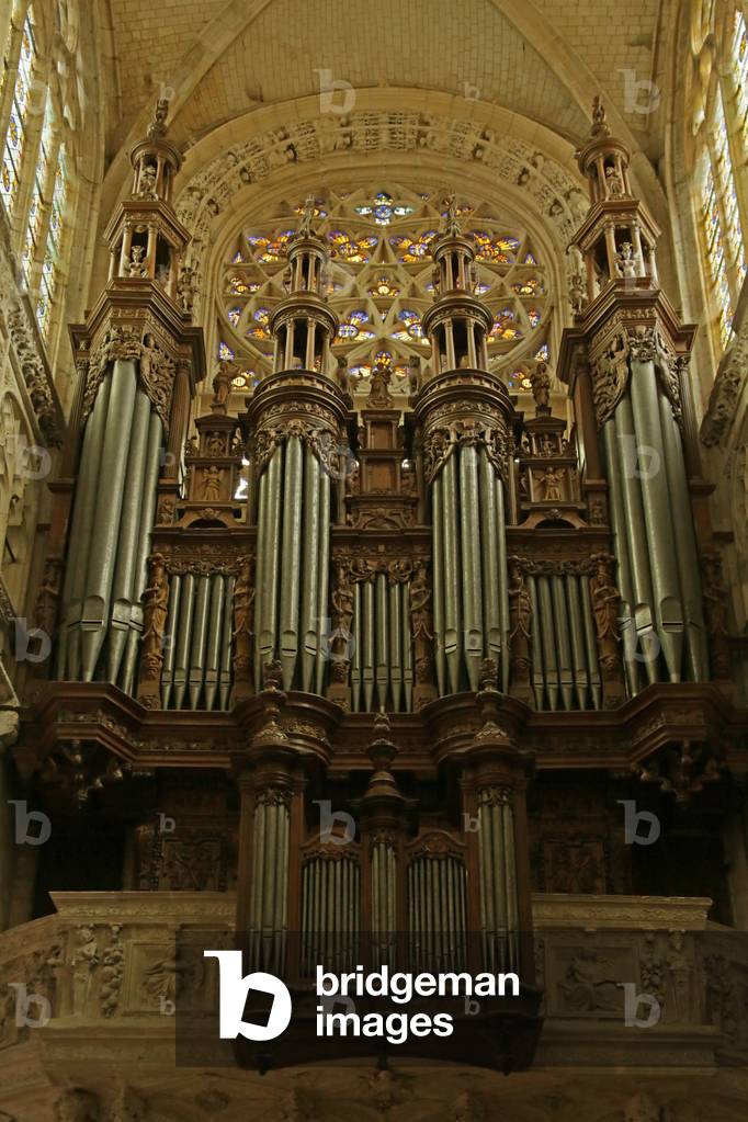 Window depicting the View of the West end with the organ (stained glass)