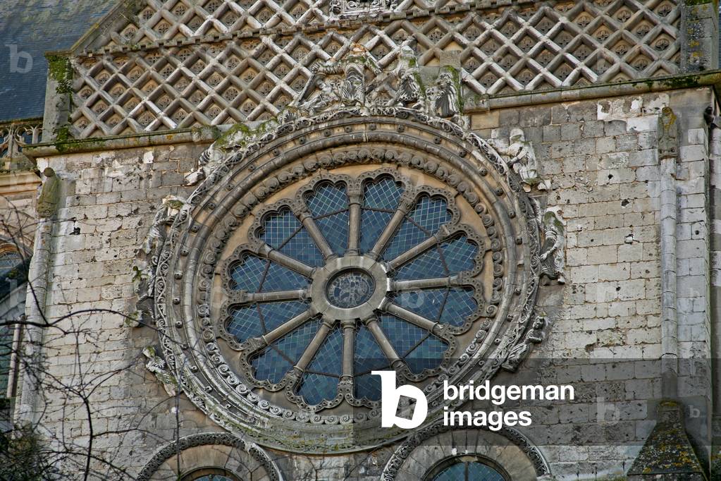 Depicting the Wheel of Fortune on the north façade