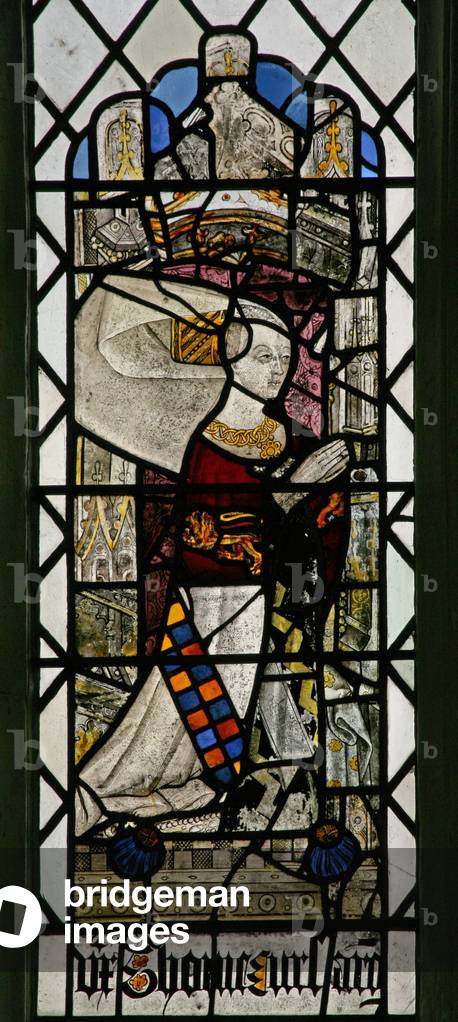Window w7 depicting a donor - Dorothy Clopton (stained glass)