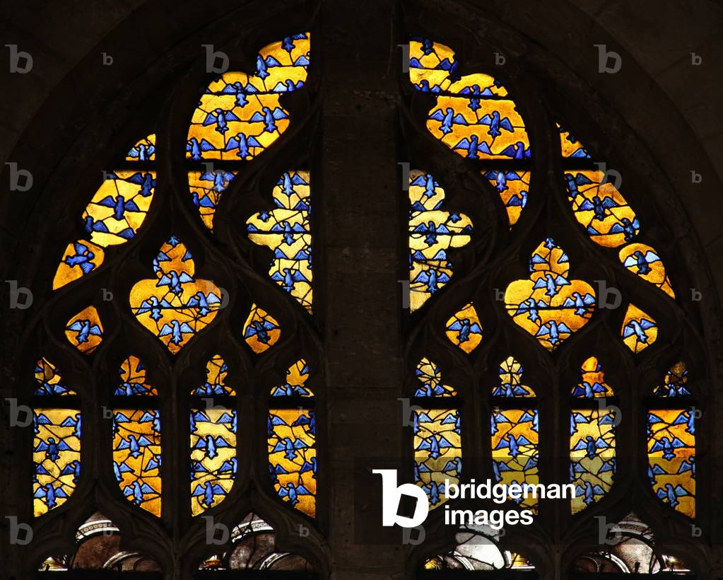 Window w11 depicting heraldic eaglets of the Montmorency's coat of arms (stained glass)