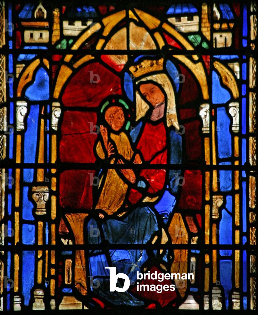 Window w36 depicting the Virgin and Child (stained glass)