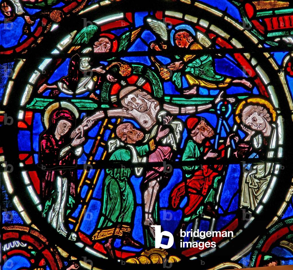 Window w6 depicting the Descent from Cross (stained glass)
