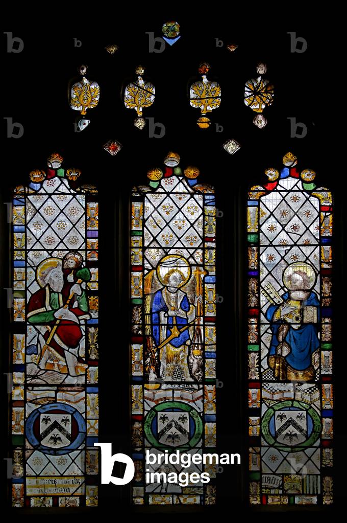 Window n5 depicting St Christopher, St Michael, St Peter (stained glass)