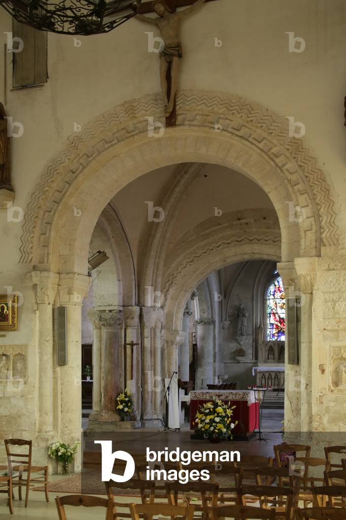 View of the altar and chancel arch of the Church of Saint Denis, Duclair, France (photo)