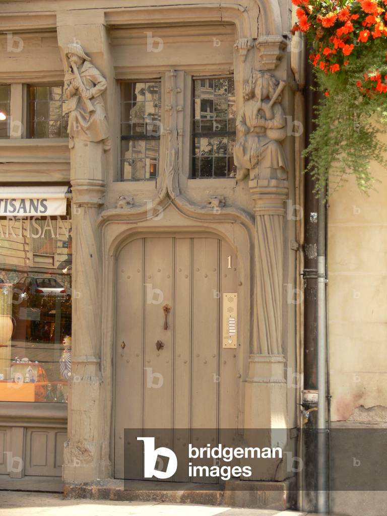 Depicting the House of Adam