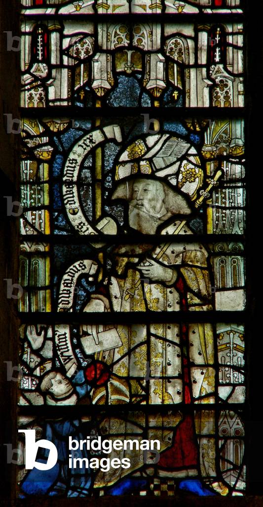 Window Clsty N3 depicting St Edward the Confessor (stained glass)