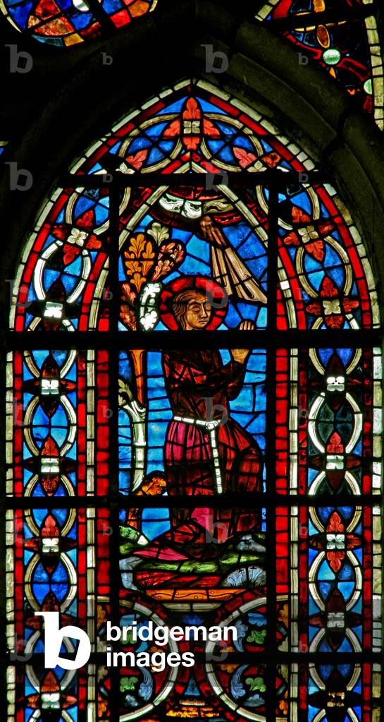 Window w211 depicting St Helen receives a blessing (stained glass)