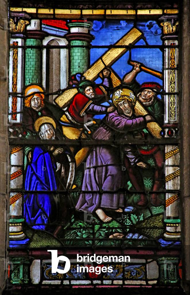 Window w4 depicting the Via Crucis (stained glass)