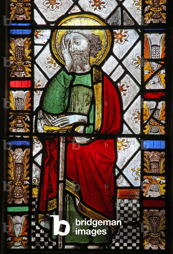 Window n4 depicting St Paul (stained glass)