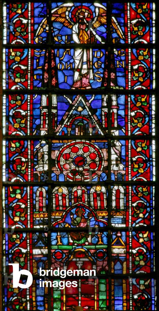 Window w101 depicting the church / cathedral of Laon (stained glass)