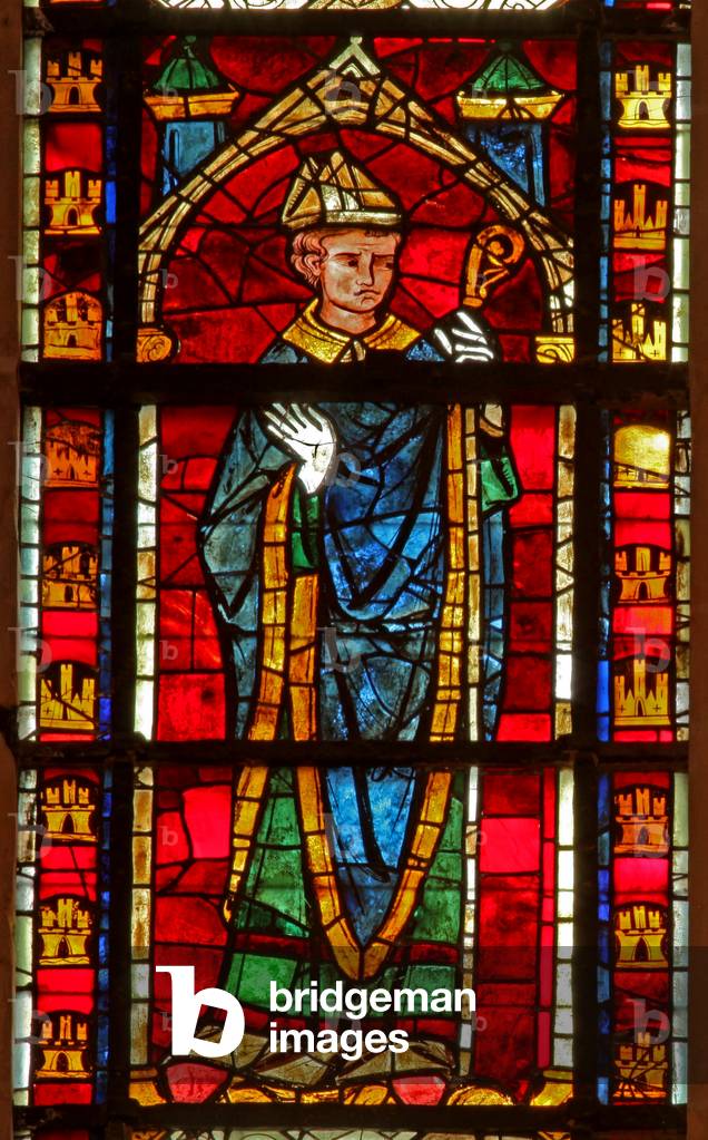 Window w205 depicting a bishop (stained glass)