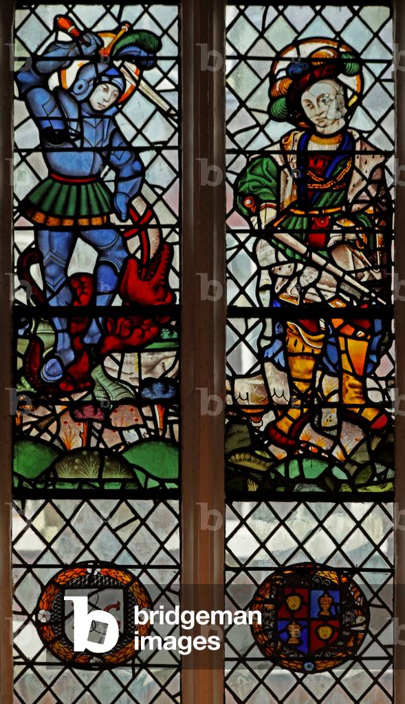 Window s4 depicting St George and St Martin; coats of arms (stained glass)