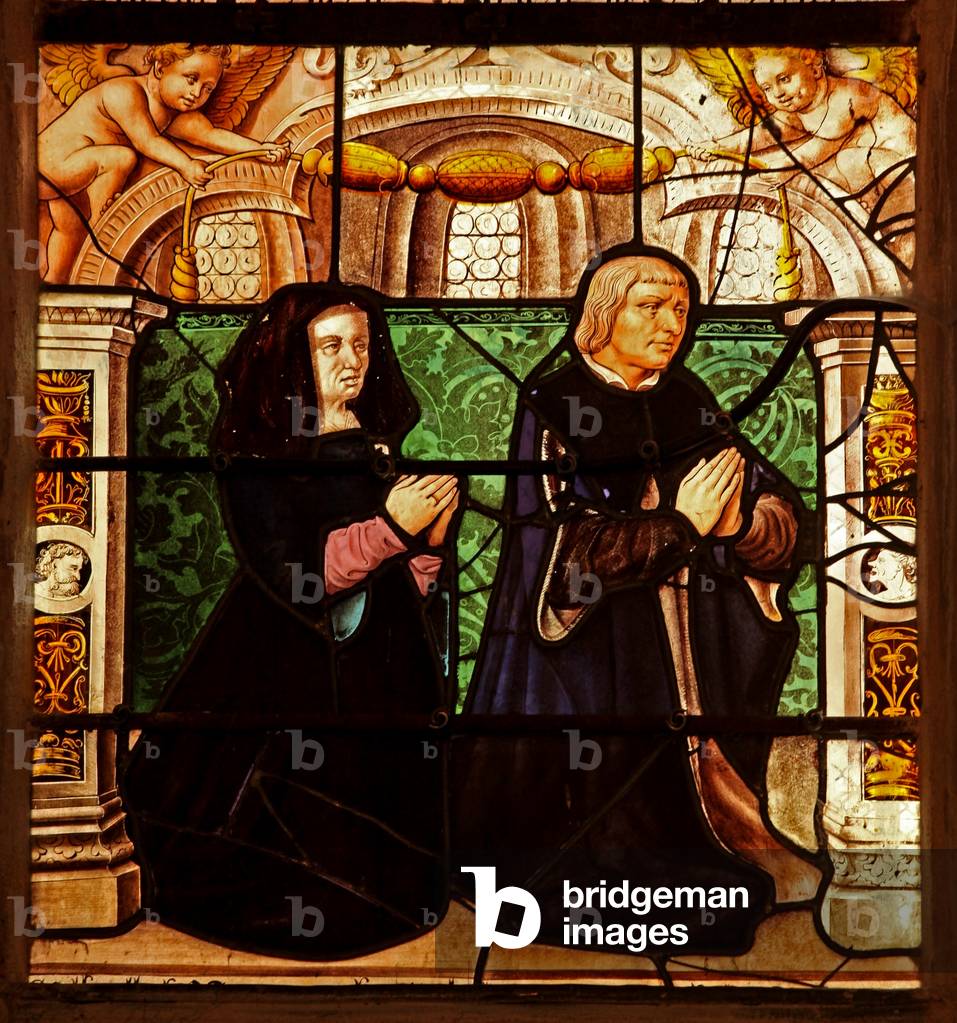 Window w29 depicting donors - Isabeau de Chantepinot and Alexandre Baulet? (stained glass)