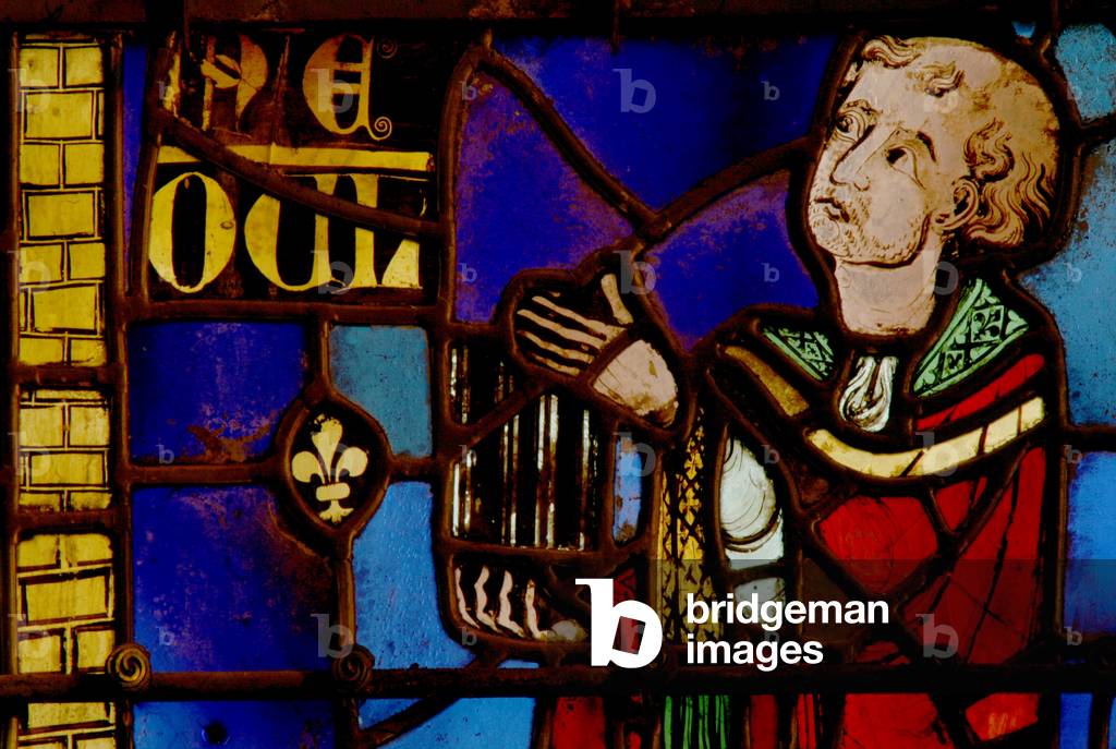 Window w10 depicting a donor figure (stained glass)