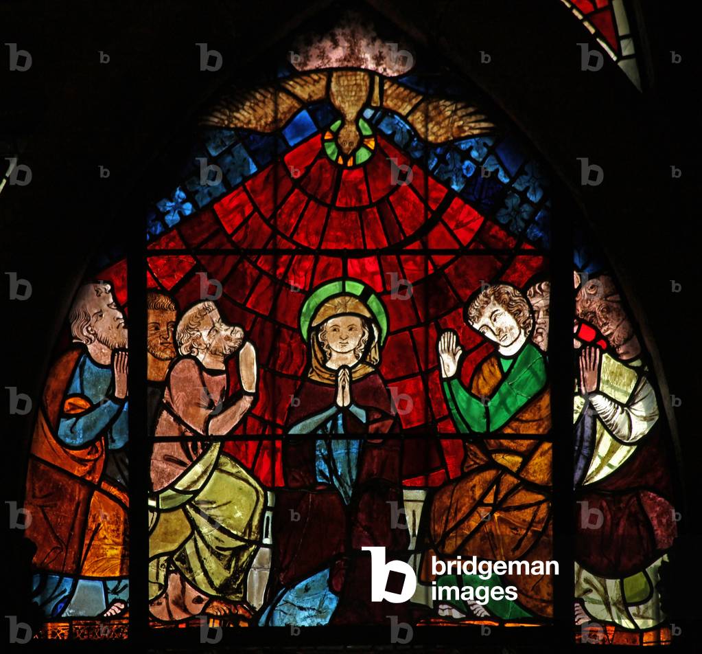 Window w14 depicting the Virgin Mary and the Apostles at Pentecost (stained glass)