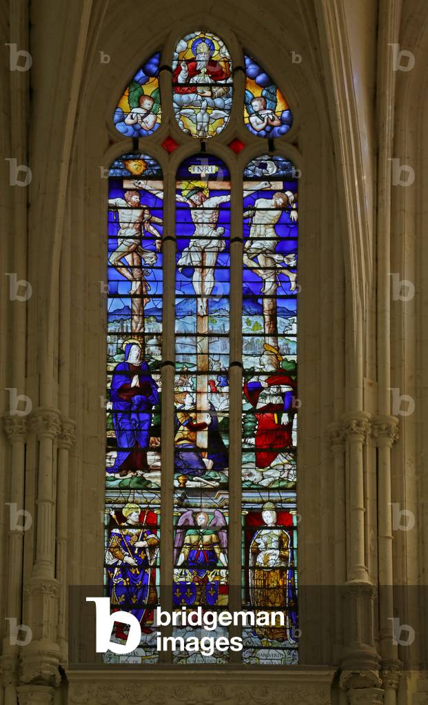 Window depicting the Crucifixion (stained glass)