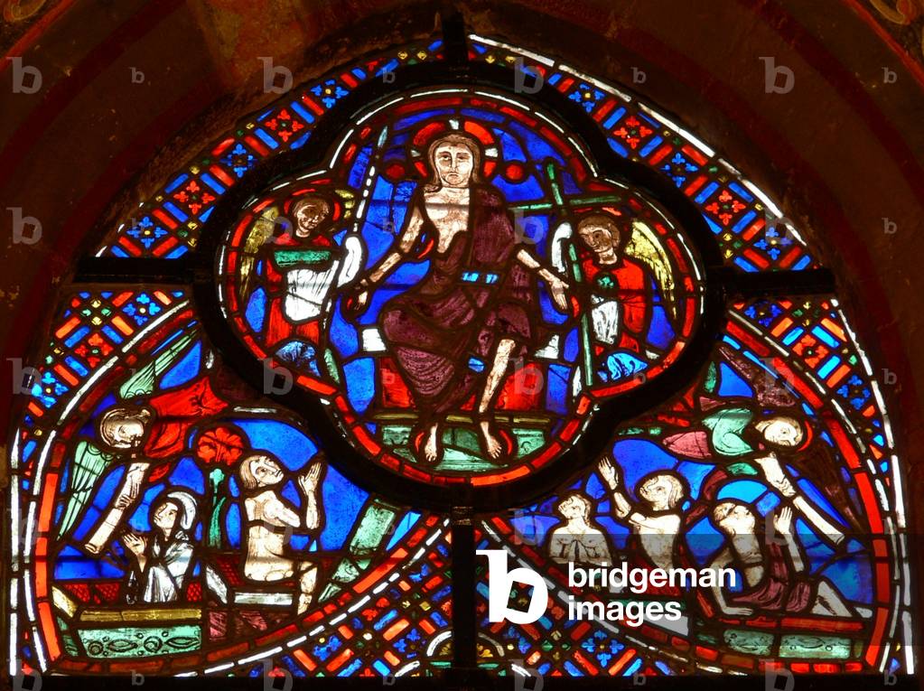 Window w0 depicting the Last Judgement: Christ and angels carrying the instruments of Crucifixion: lance and Cross (stained glass)