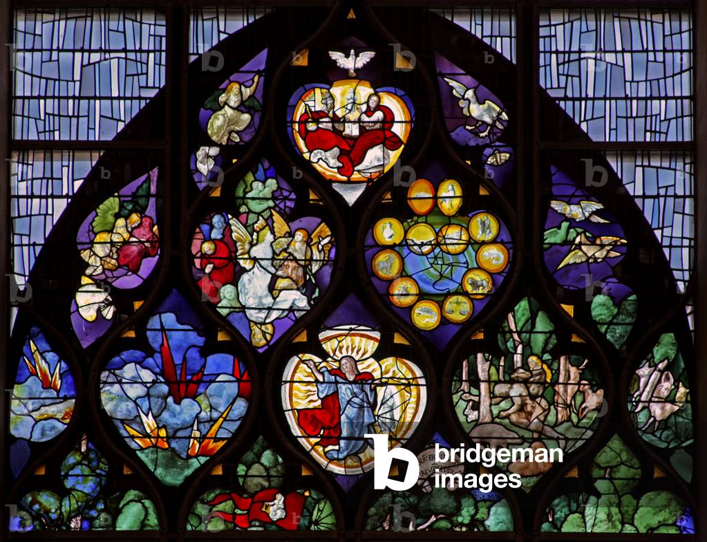 Window w3 depicting the Trinity; the Virgin Mary as a Child; the Assumption (stained glass)