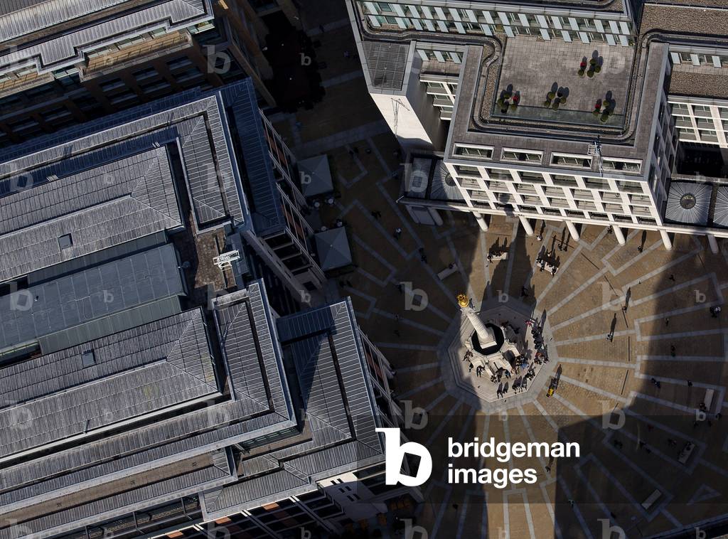 View of Paternoster Square, London, UK (photo)