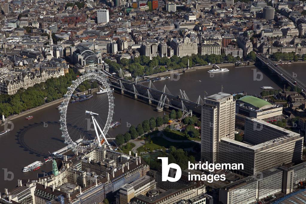 View of the London Eye from Waterloo, London, UK (photo)